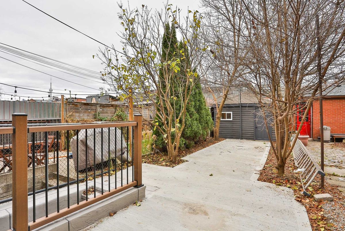 77 Foxley St 77 Foxley St Toronto