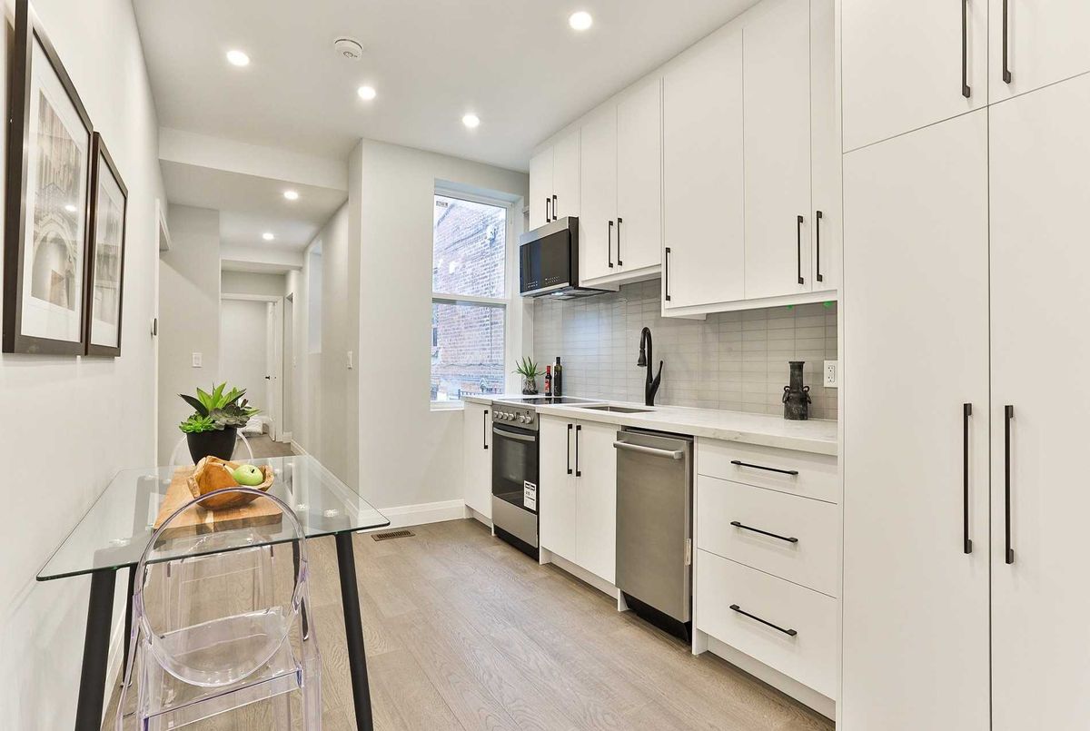 77 Foxley St 77 Foxley St Toronto