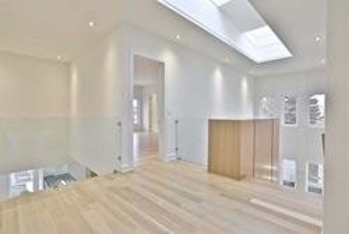img-gallery