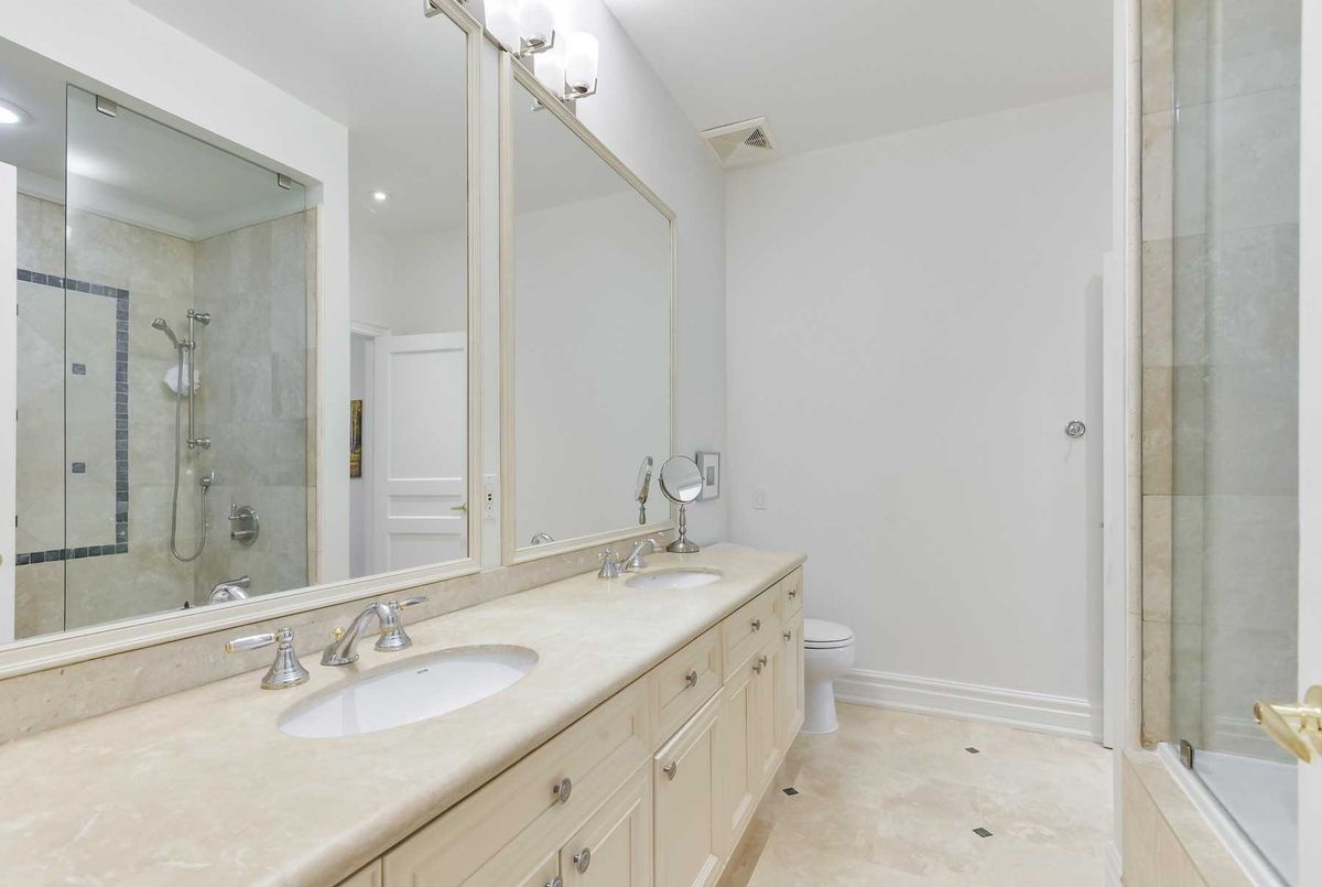 4 Ivor Rd 4 Ivor Rd Toronto