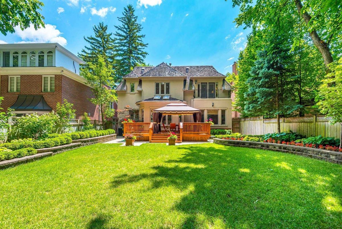 4 Ivor Rd 4 Ivor Rd Toronto