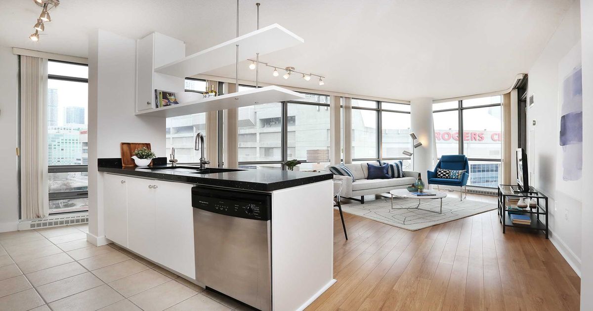 1008-3 Navy Wharf Crt Toronto