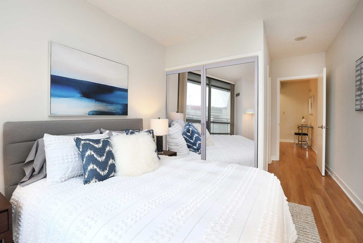 1008-3 Navy Wharf Crt 1008-3 Navy Wharf Crt Toronto