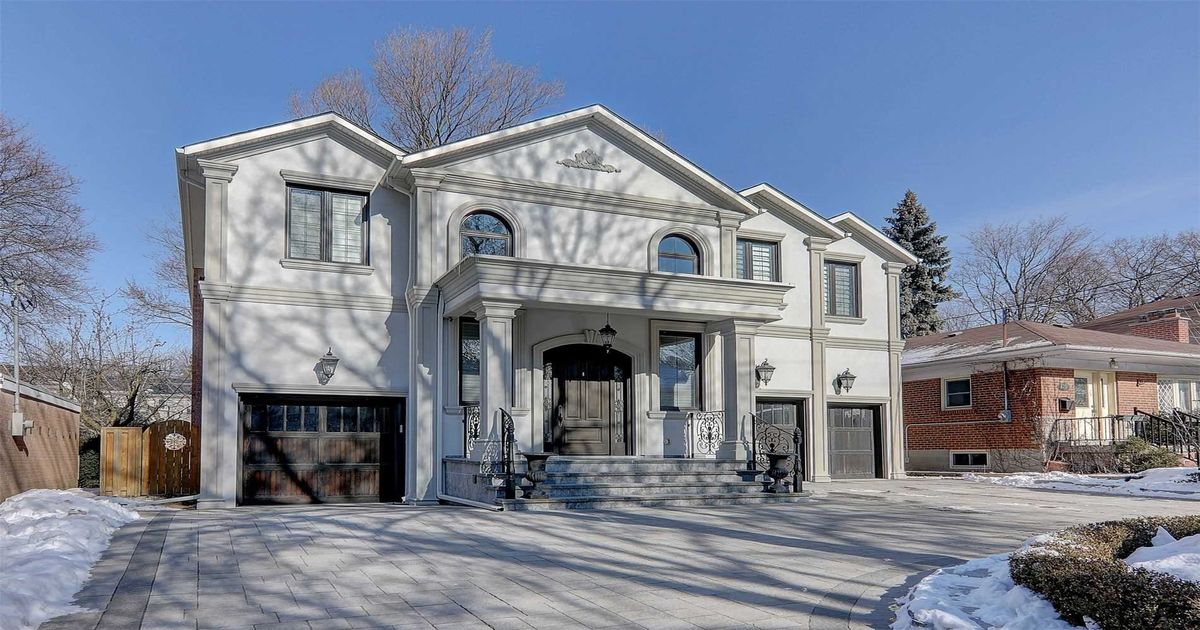 208 Dunview Ave Toronto