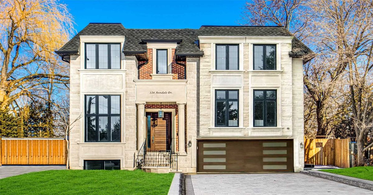 126 Anndale Dr Toronto