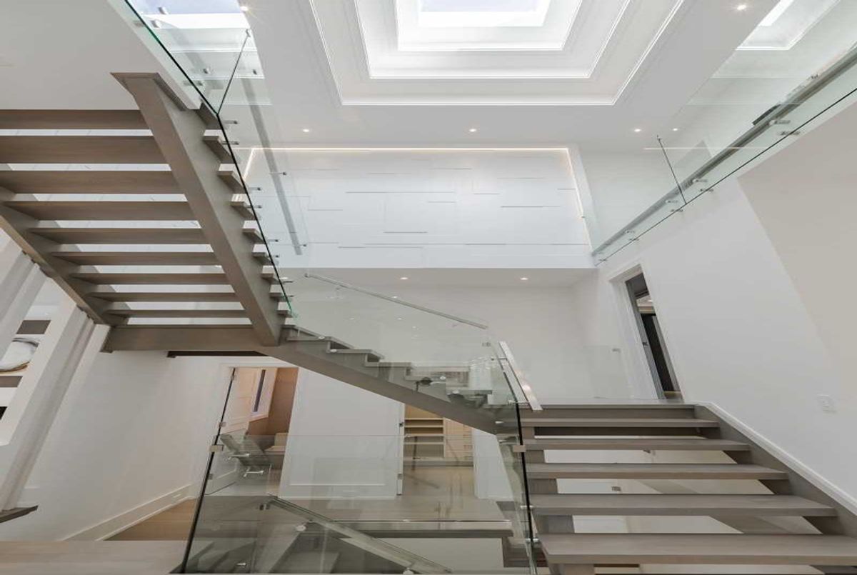 img-gallery