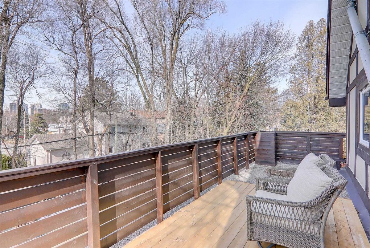 222 Wilfred Ave 222 Wilfred Ave Toronto
