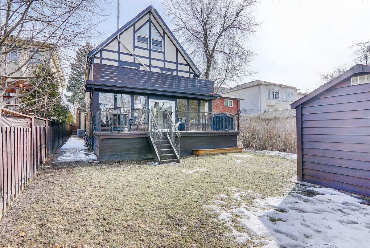222 Wilfred Ave 222 Wilfred Ave Toronto
