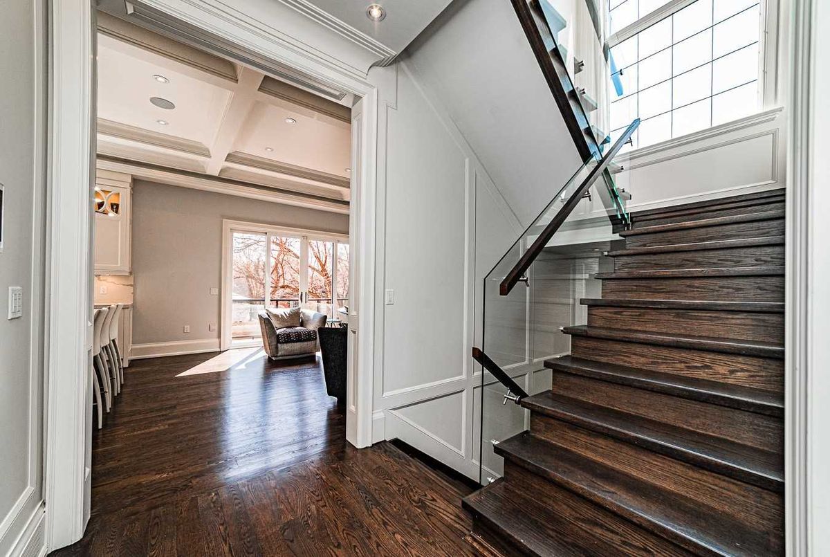 351 Mckee Ave 351 Mckee Ave Toronto