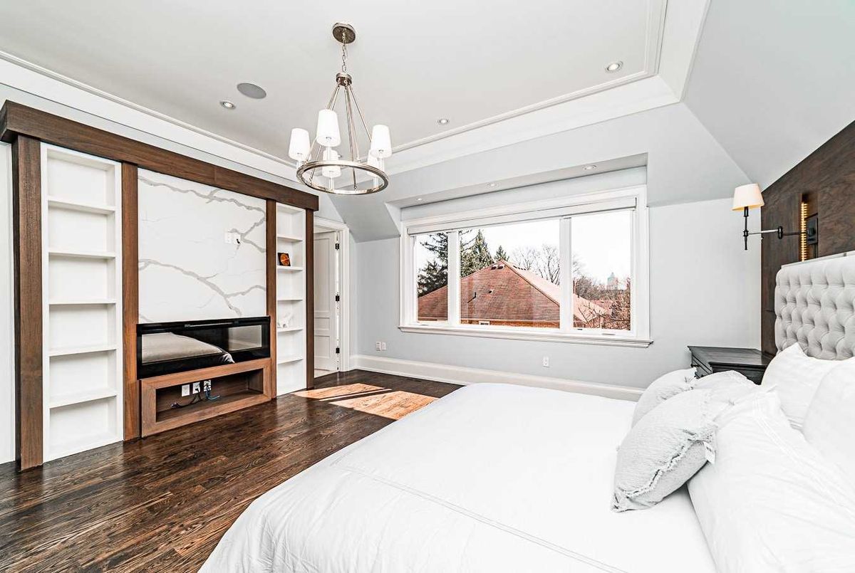 351 Mckee Ave 351 Mckee Ave Toronto