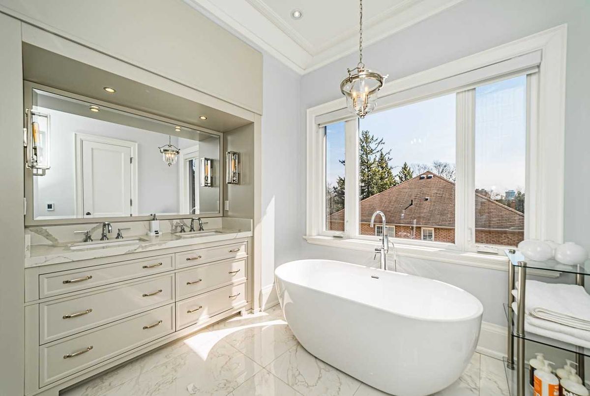 351 Mckee Ave 351 Mckee Ave Toronto