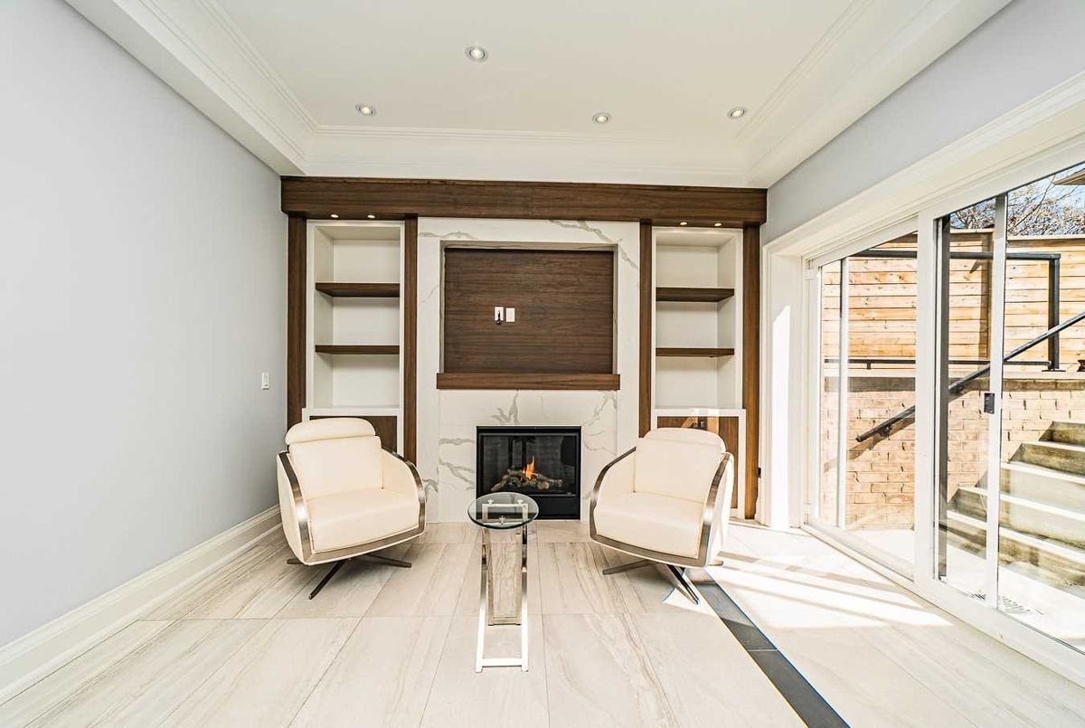 351 Mckee Ave 351 Mckee Ave Toronto