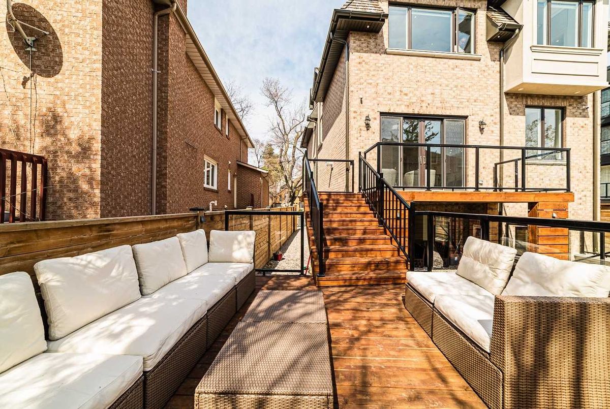 351 Mckee Ave 351 Mckee Ave Toronto