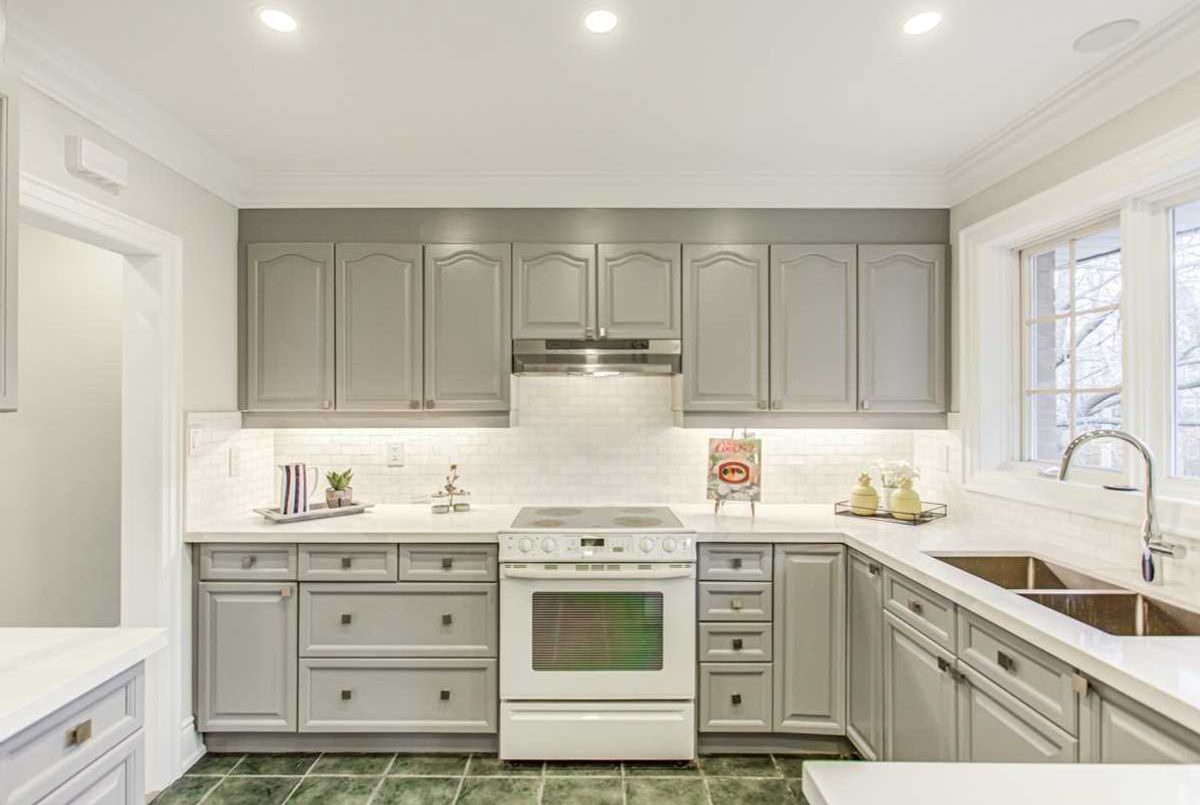 129 Betty Ann Dr 129 Betty Ann Dr Toronto