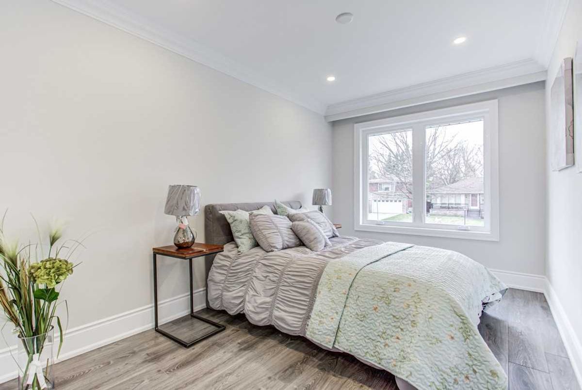 129 Betty Ann Dr 129 Betty Ann Dr Toronto
