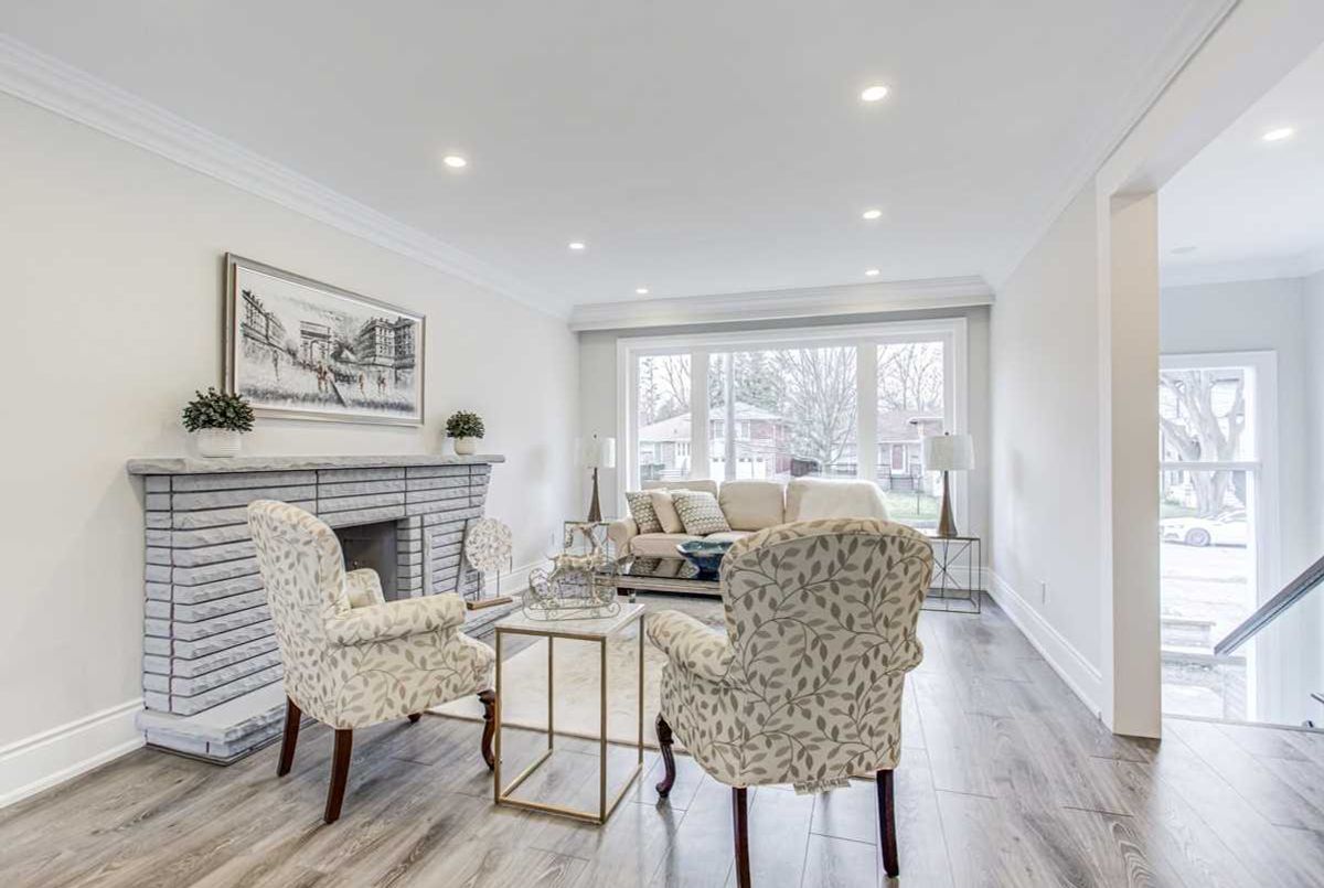 129 Betty Ann Dr 129 Betty Ann Dr Toronto