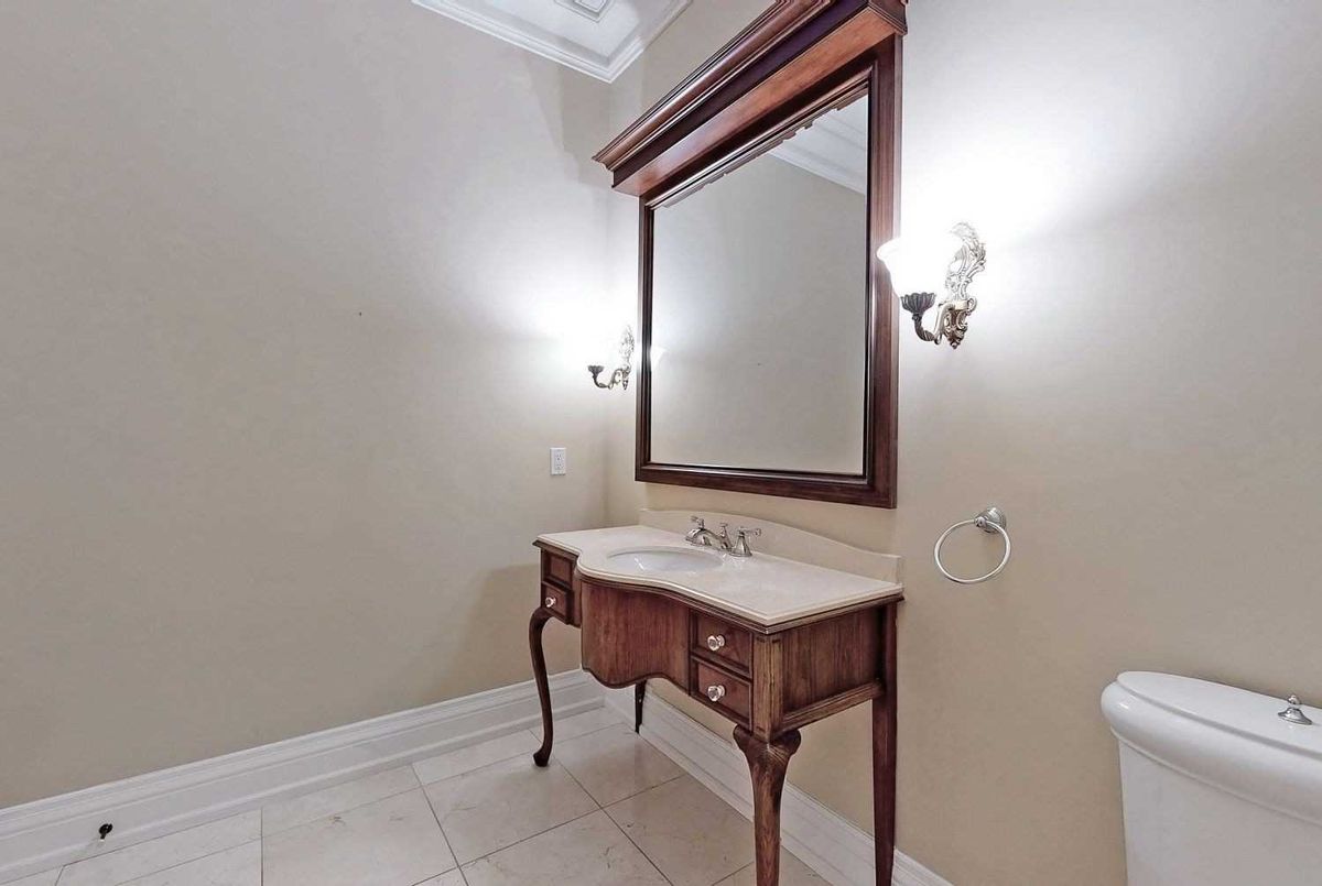 29 Christine Cres 29 Christine Cres Toronto
