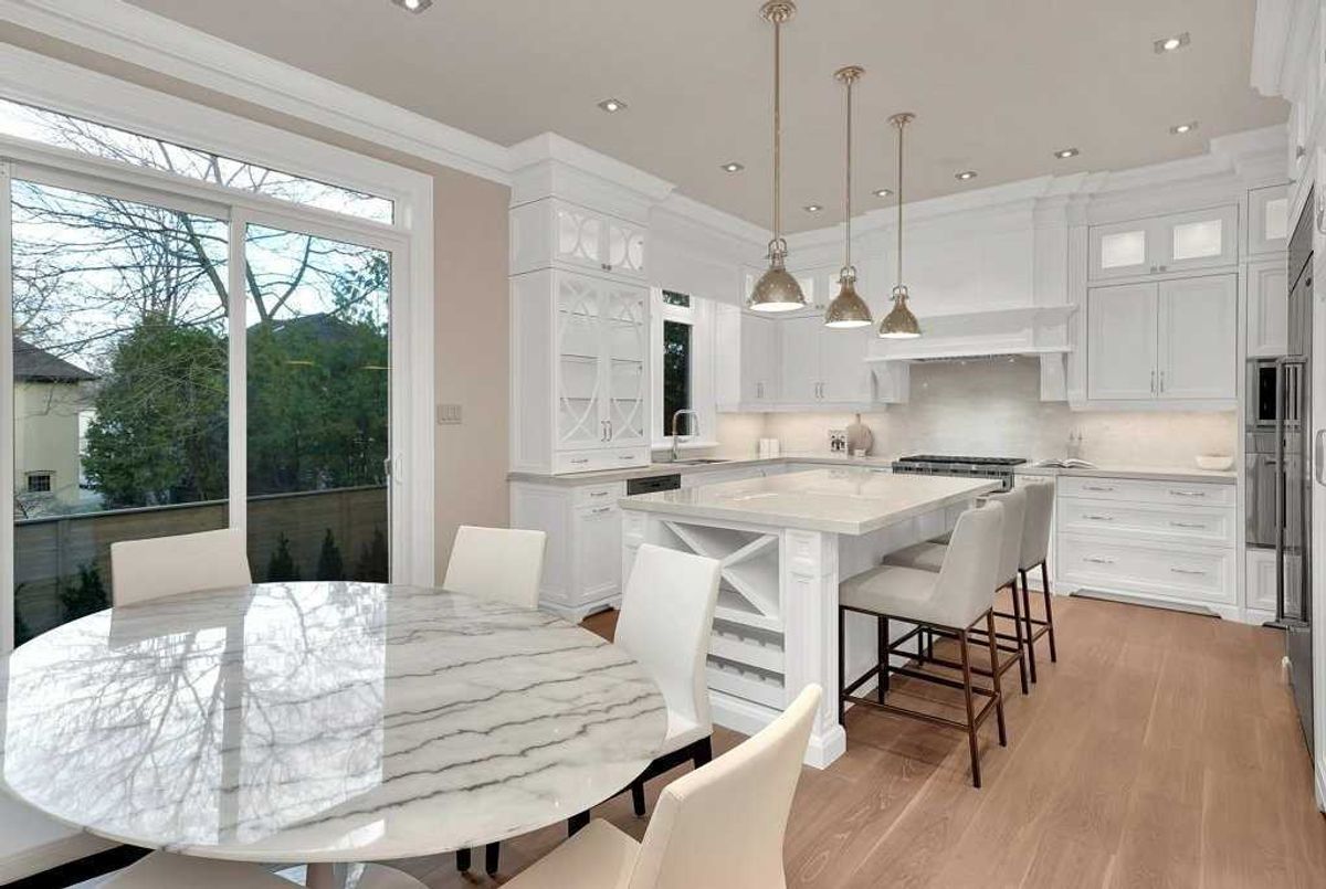 523 Vesta Dr 523 Vesta Dr Toronto