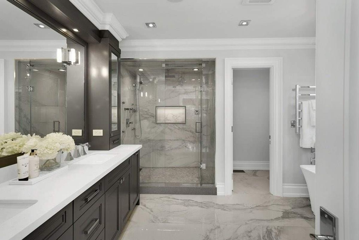 523 Vesta Dr 523 Vesta Dr Toronto