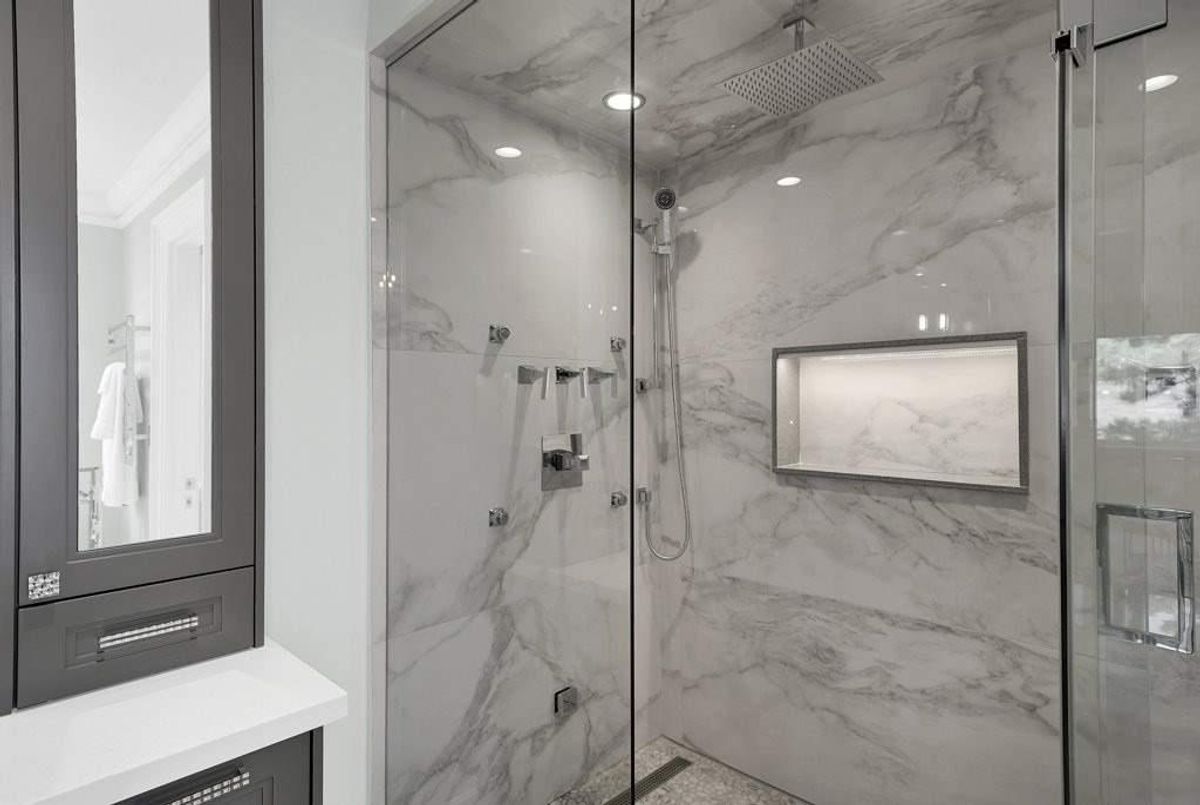 523 Vesta Dr 523 Vesta Dr Toronto