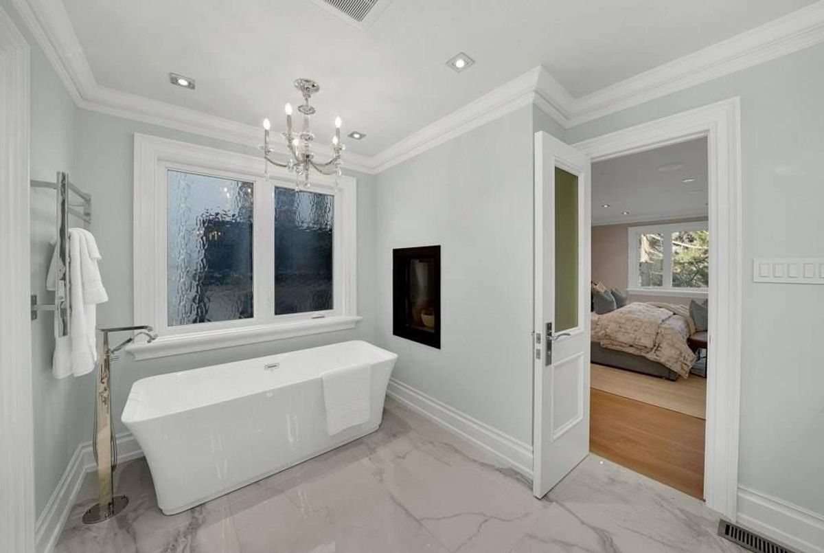 523 Vesta Dr 523 Vesta Dr Toronto