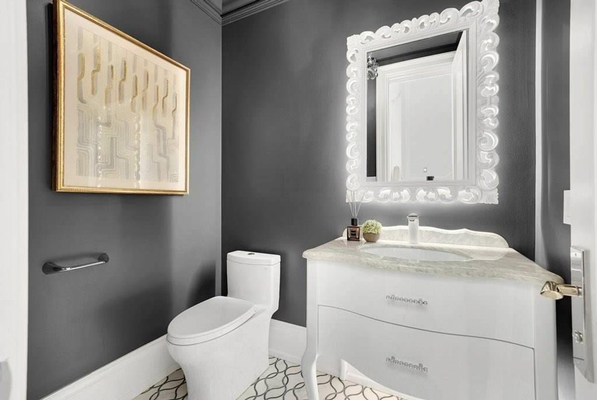 523 Vesta Dr 523 Vesta Dr Toronto