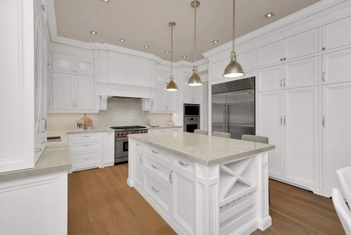 523 Vesta Dr 523 Vesta Dr Toronto