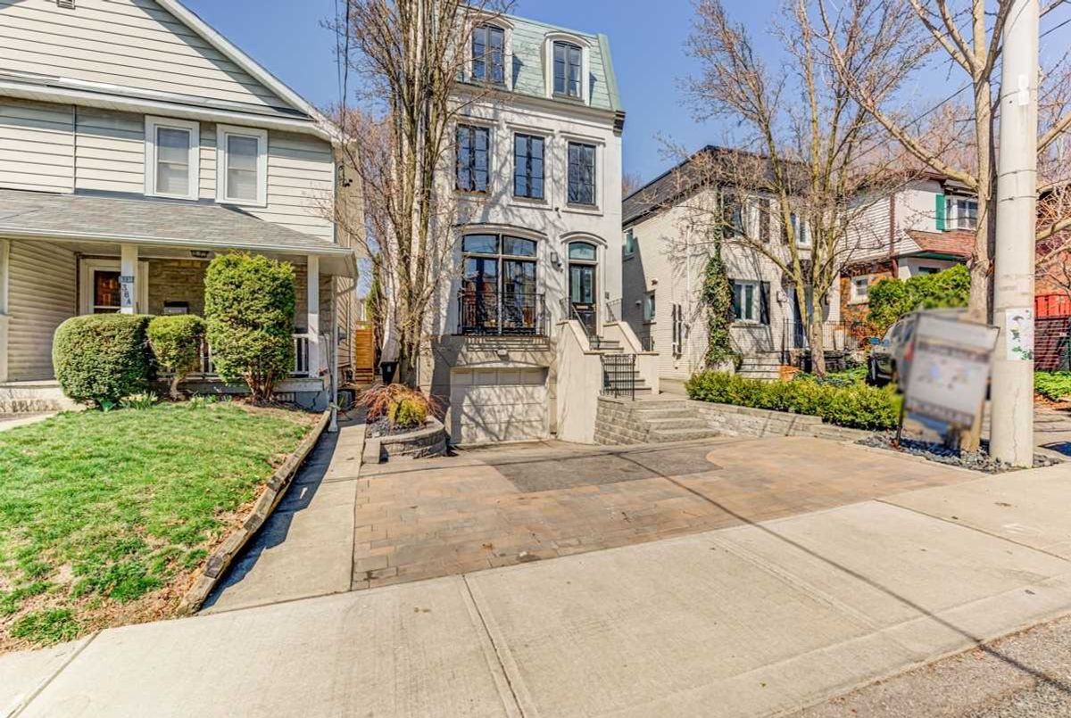 40 Thelma Ave 40 Thelma Ave Toronto