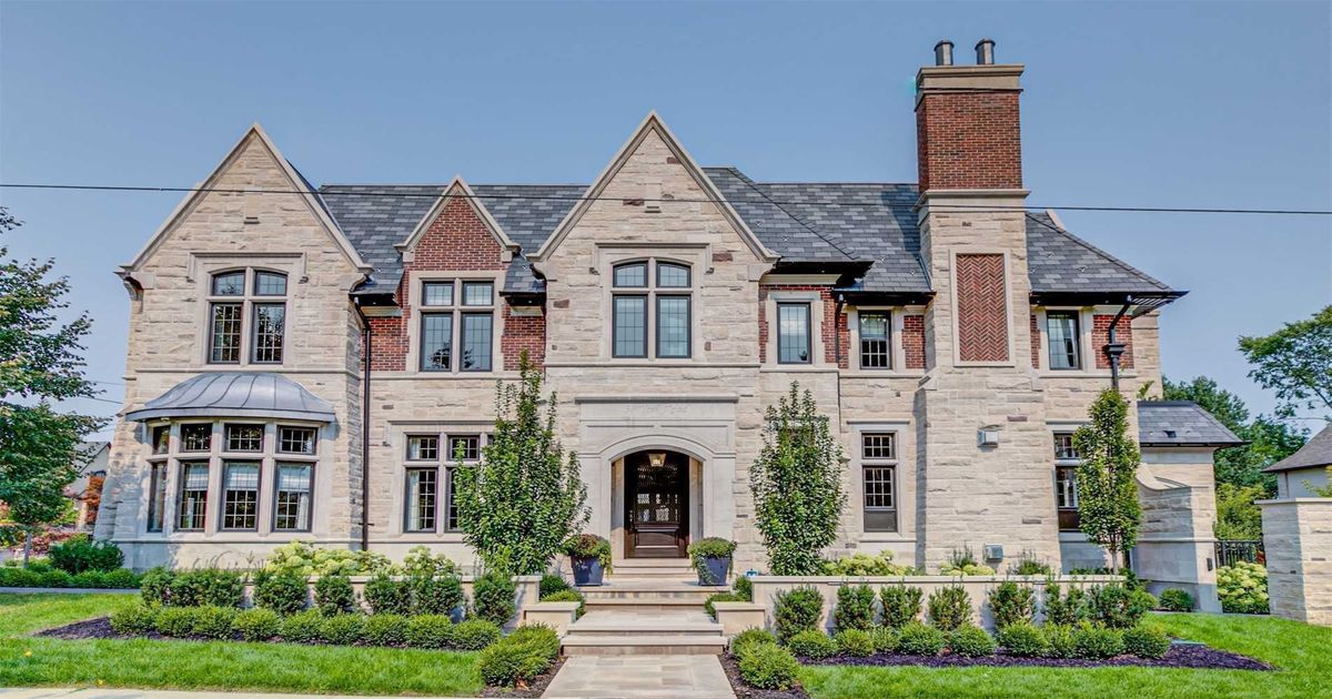 38 York Rd Toronto