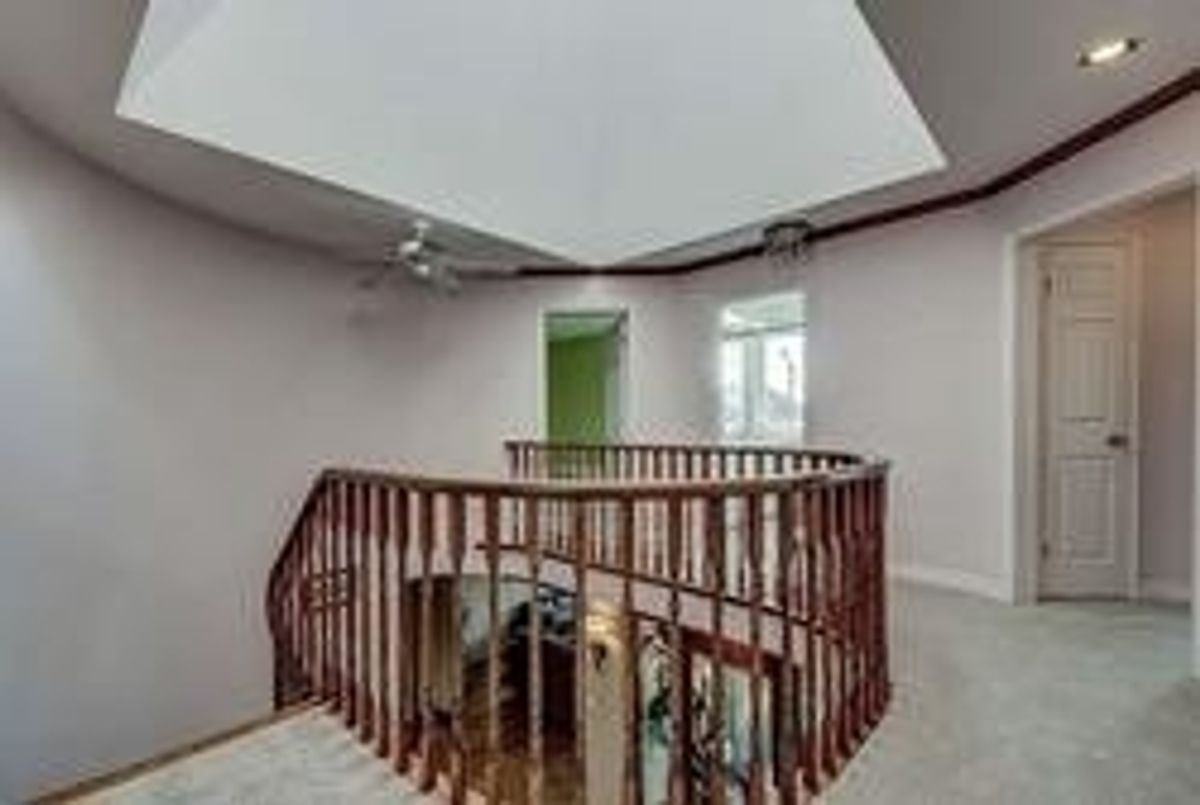 img-gallery