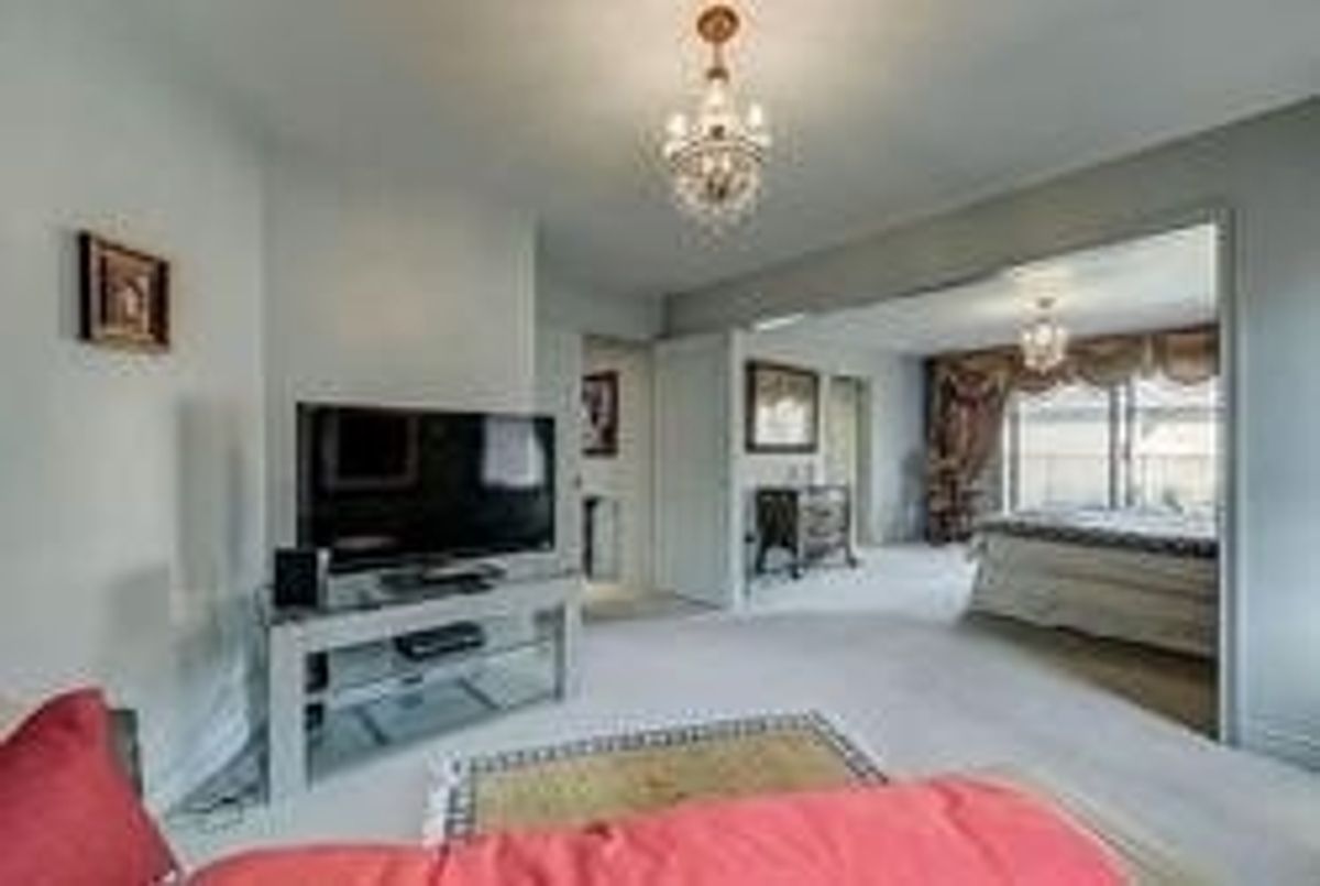 img-gallery