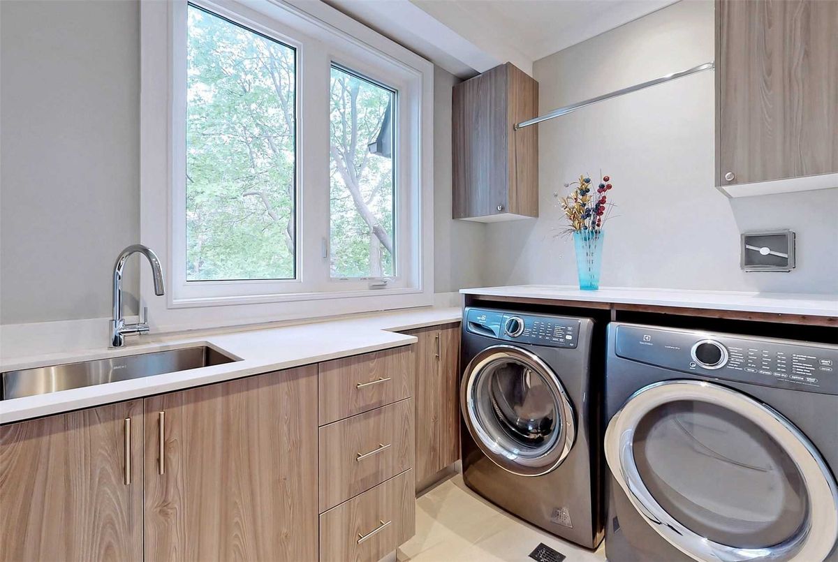 82 Grangemill Cres 82 Grangemill Cres Toronto
