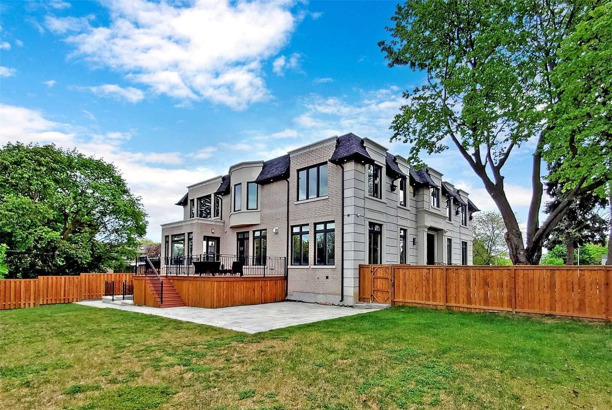82 Grangemill Cres 82 Grangemill Cres Toronto