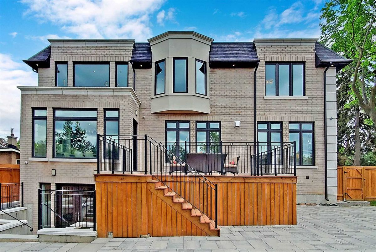 82 Grangemill Cres 82 Grangemill Cres Toronto