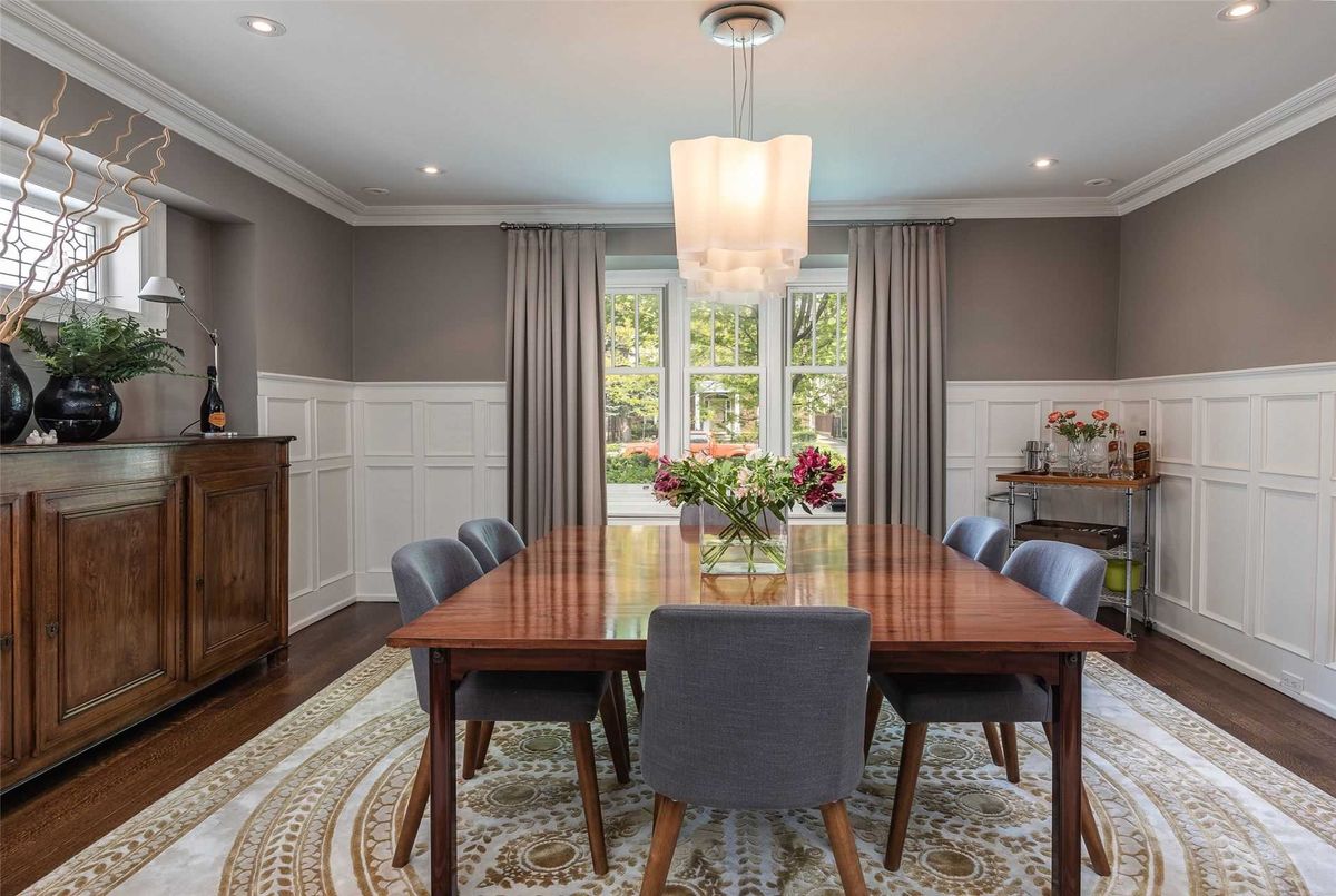 300 Oriole Pkwy 300 Oriole Pkwy Toronto