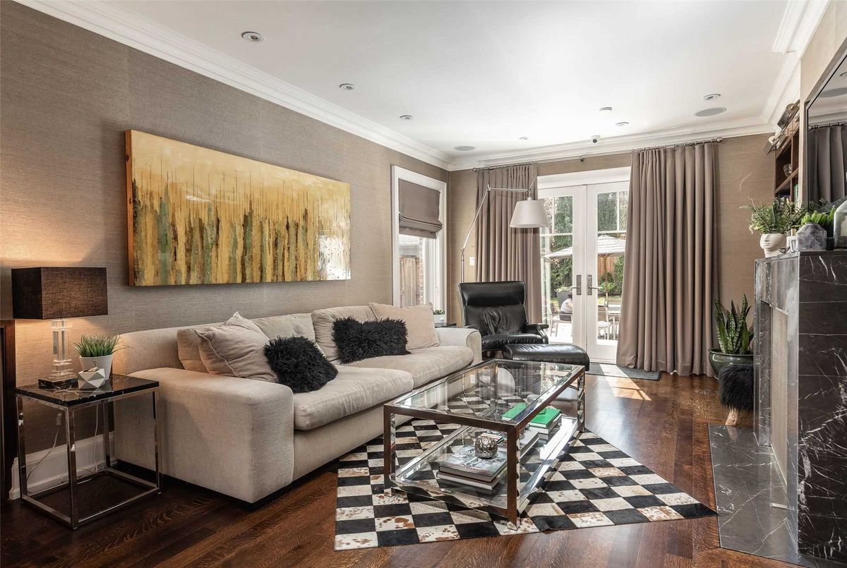 300 Oriole Pkwy 300 Oriole Pkwy Toronto