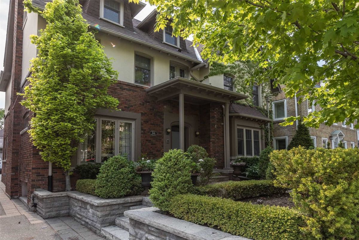 300 Oriole Pkwy 300 Oriole Pkwy Toronto