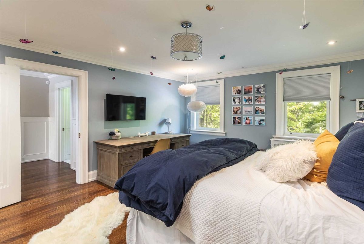 300 Oriole Pkwy 300 Oriole Pkwy Toronto
