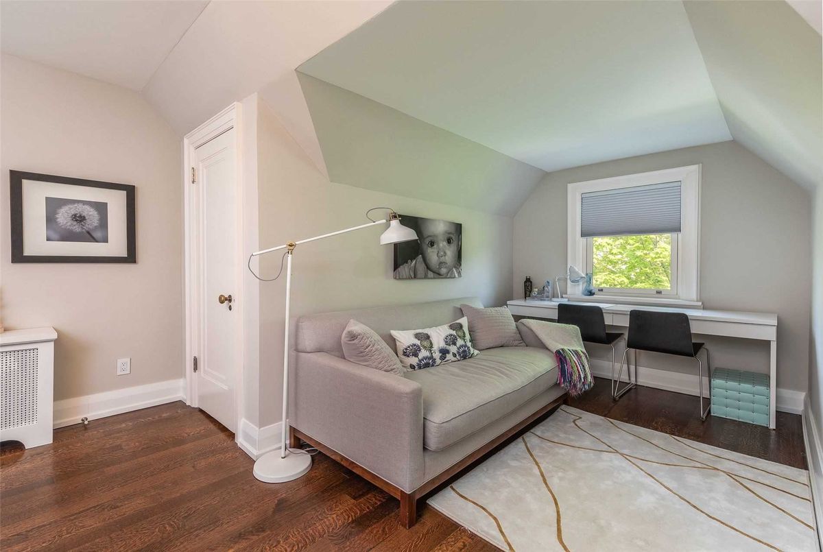 300 Oriole Pkwy 300 Oriole Pkwy Toronto