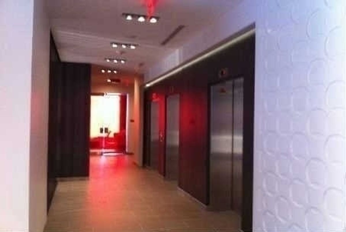 img-gallery