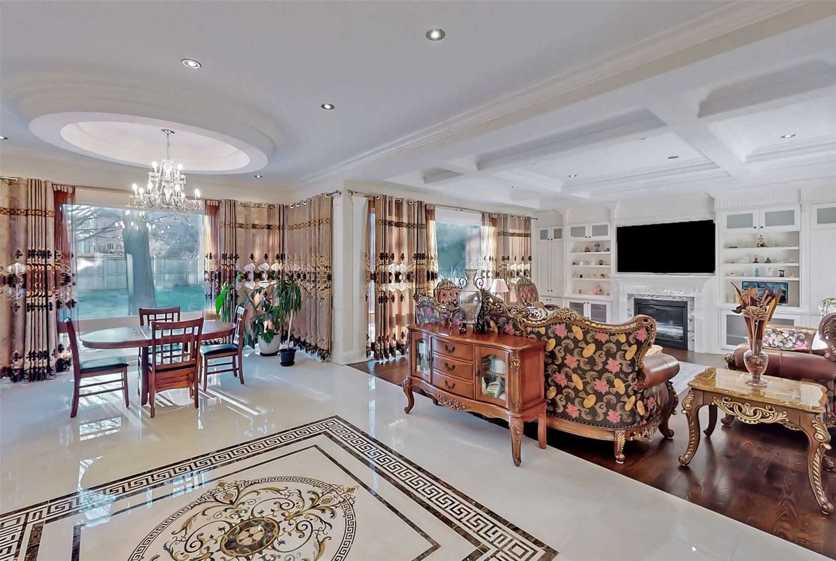 img-gallery