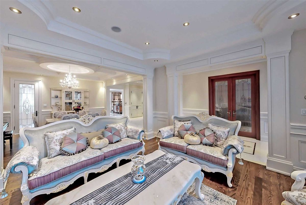 img-gallery