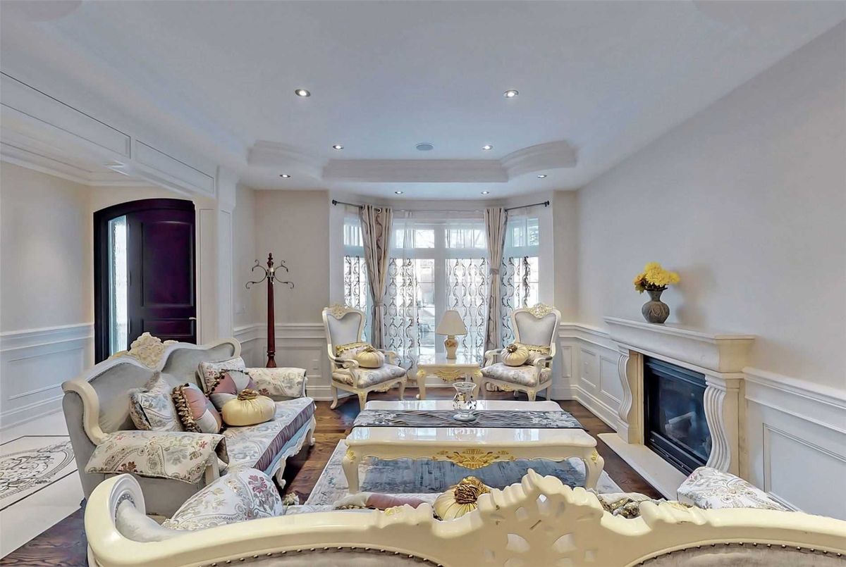 img-gallery