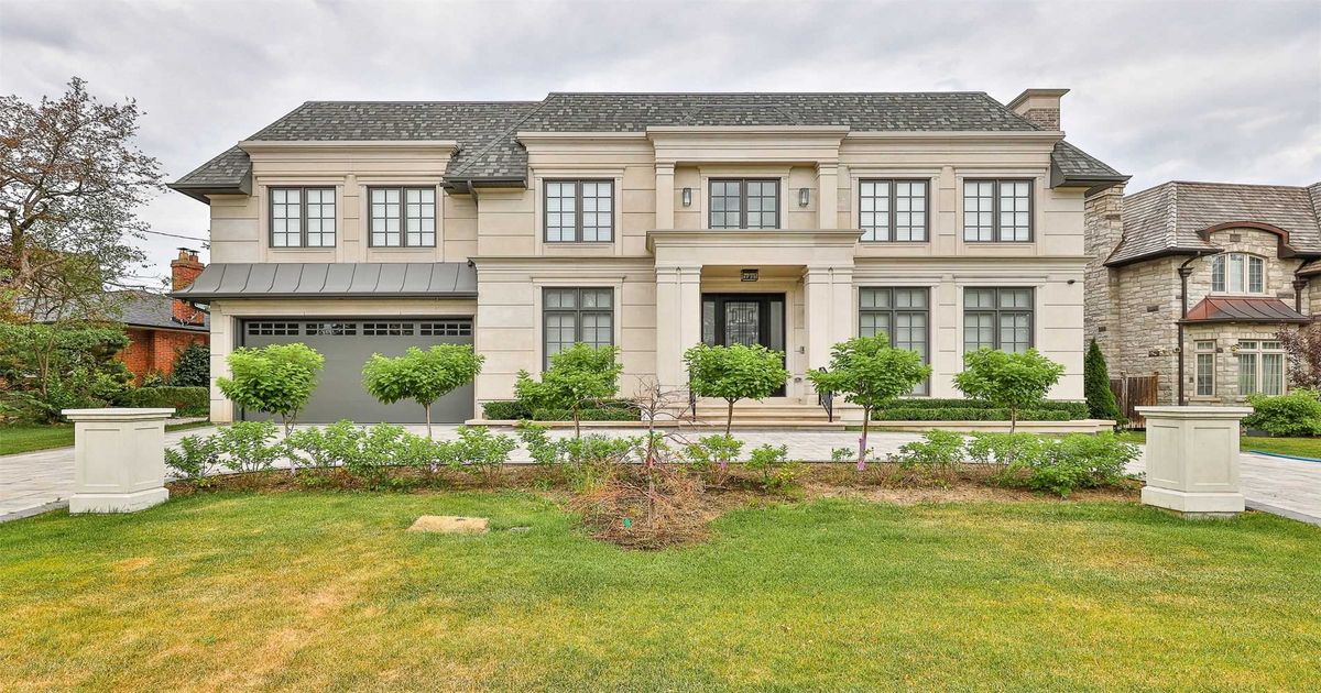 15 Blaine Dr Toronto