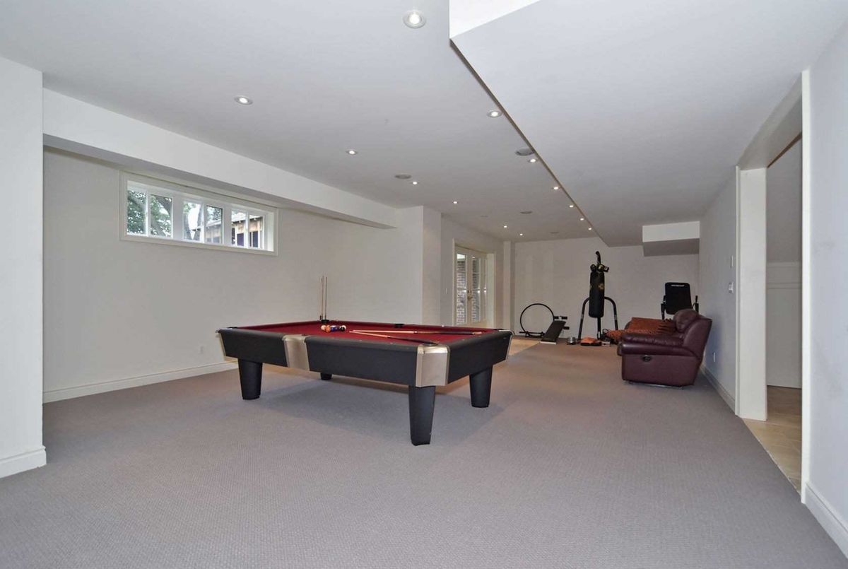 img-gallery
