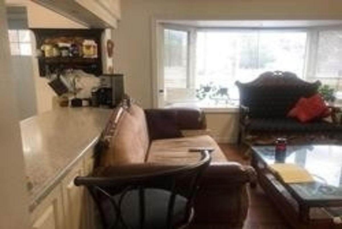 img-gallery