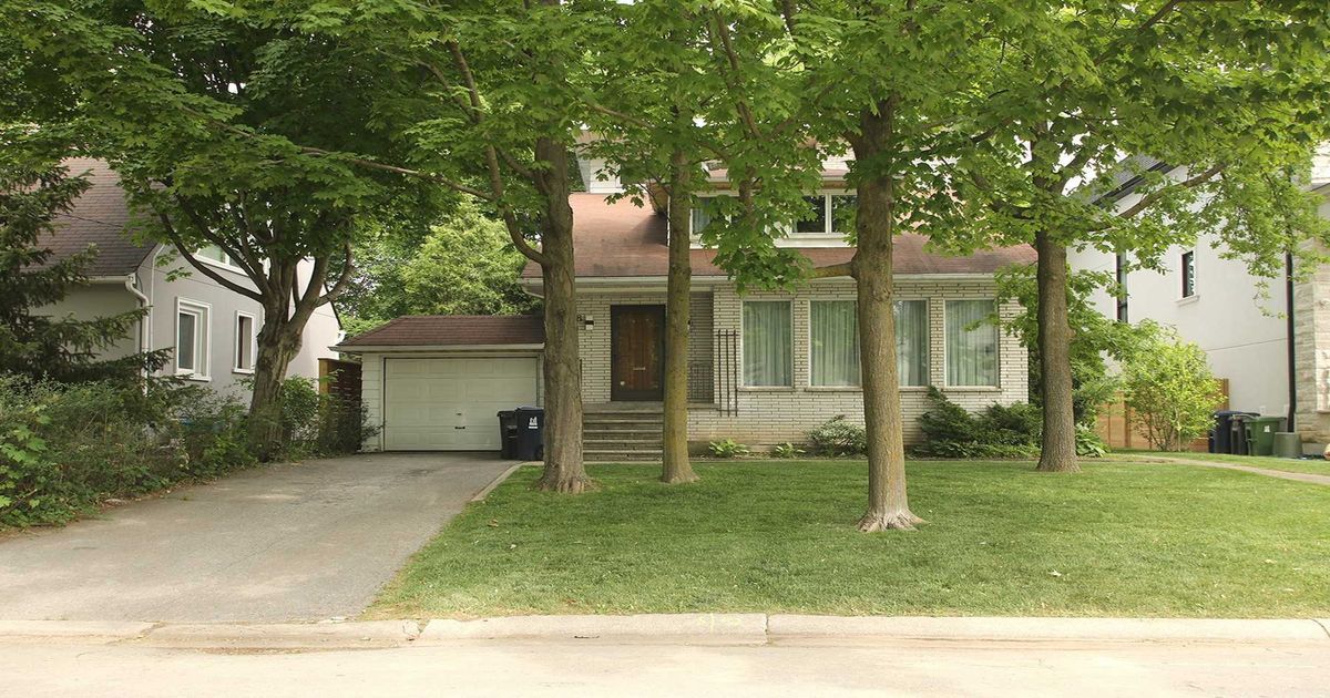 8 Stuart Ave Toronto