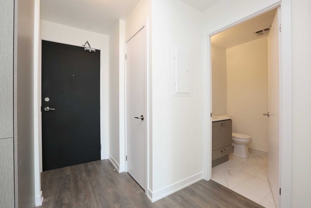 4216-87 Peter St 4216-87 Peter St Toronto