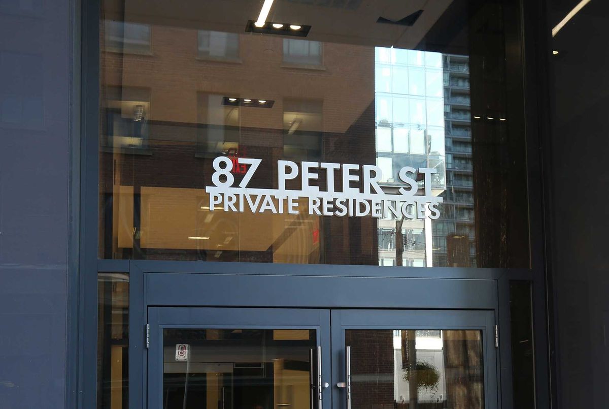4216-87 Peter St 4216-87 Peter St Toronto