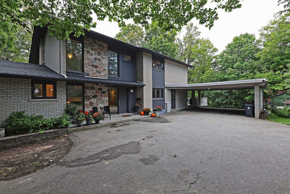 21 Wentworth Ave 21 Wentworth Ave Toronto